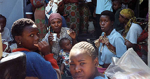 laborers having snack